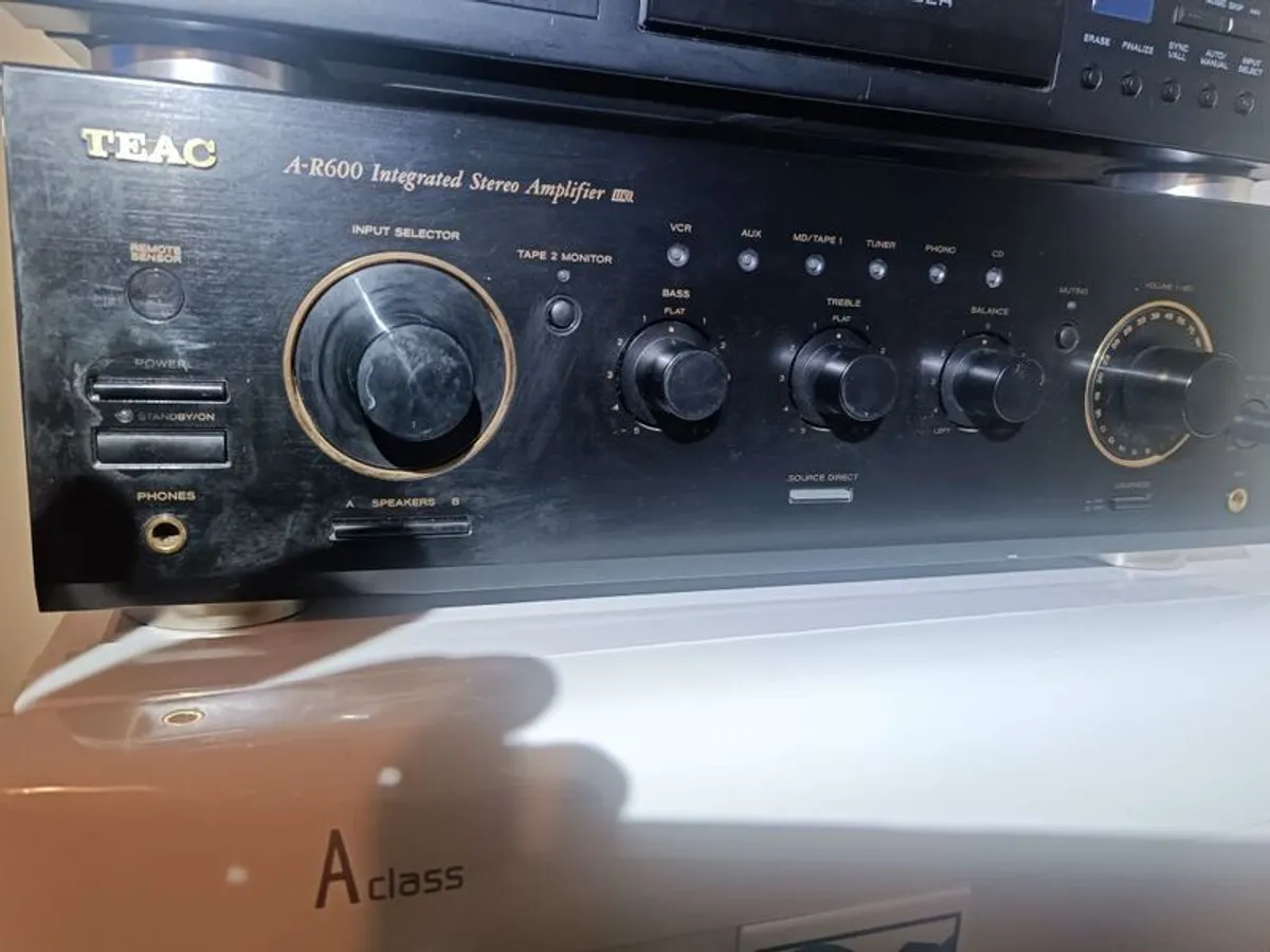 TEAC Integrated Stereo Amplifier - Image 2