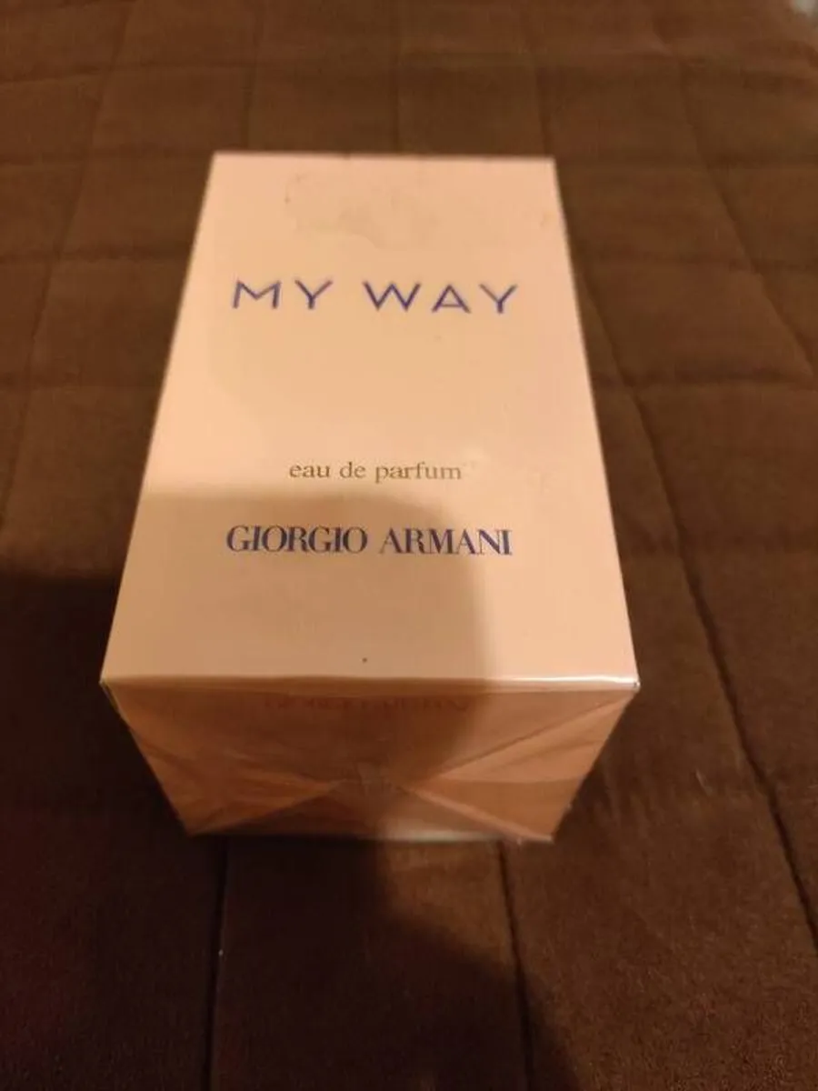 My Way  Giorgio Armani - Image 3