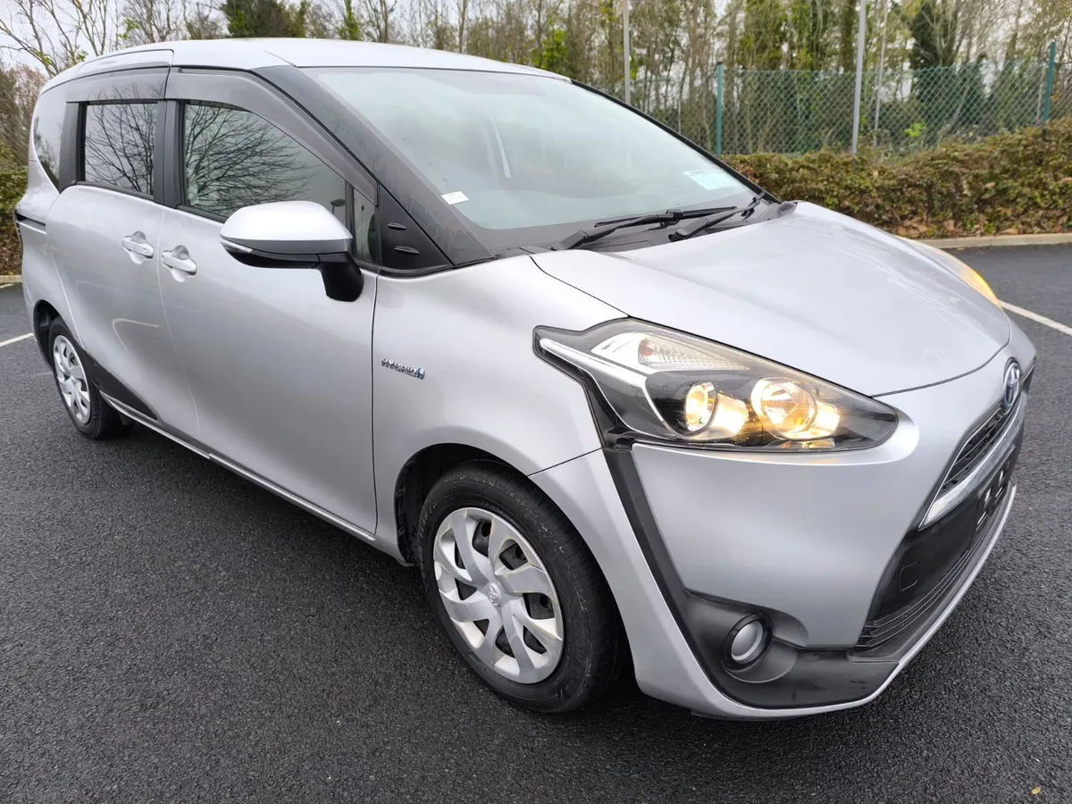 2016 TOYOTA SIENTA 1.5 HYBRID AUTO 7 SEATER - Image 1