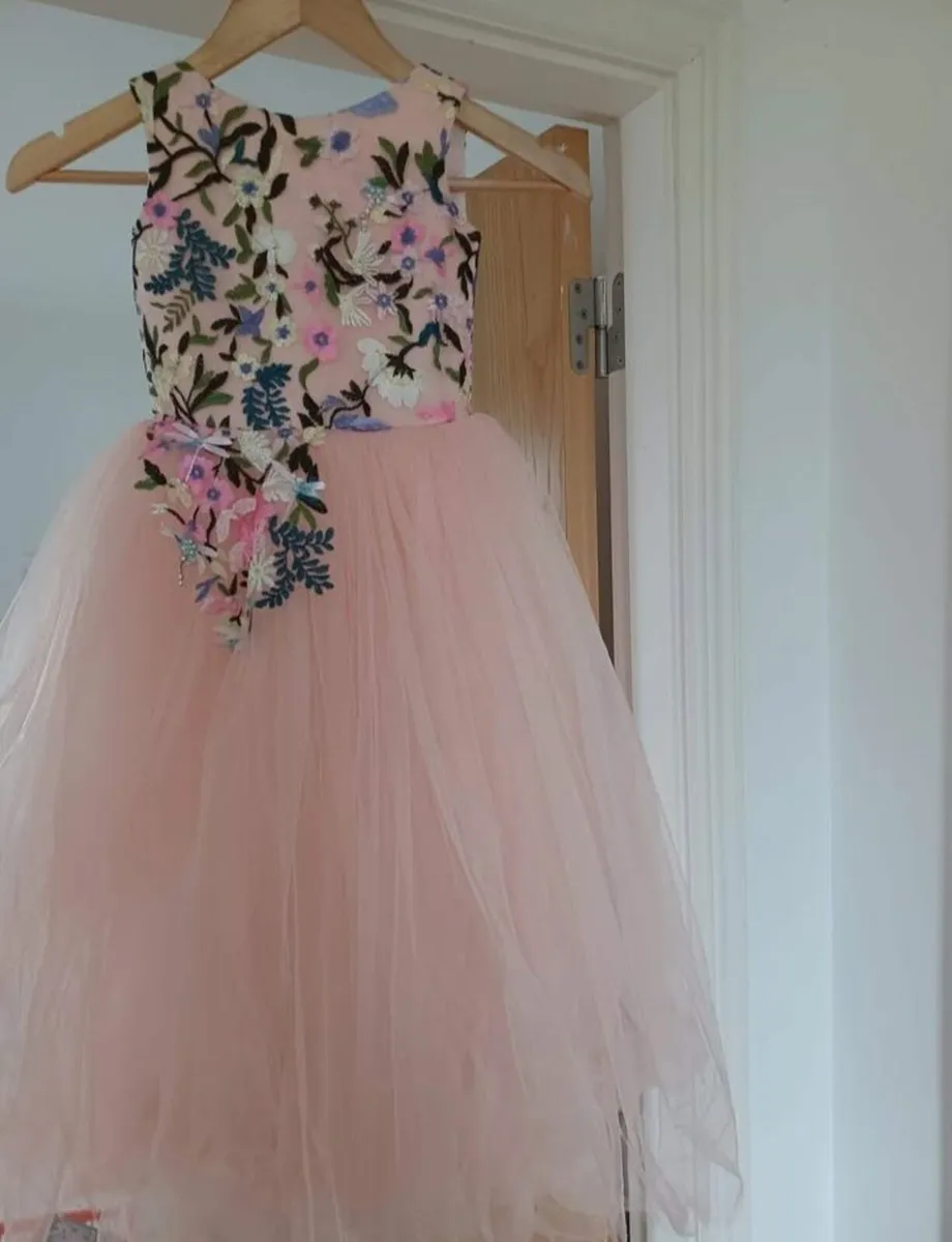Girl dress, 7-8 years - Image 1