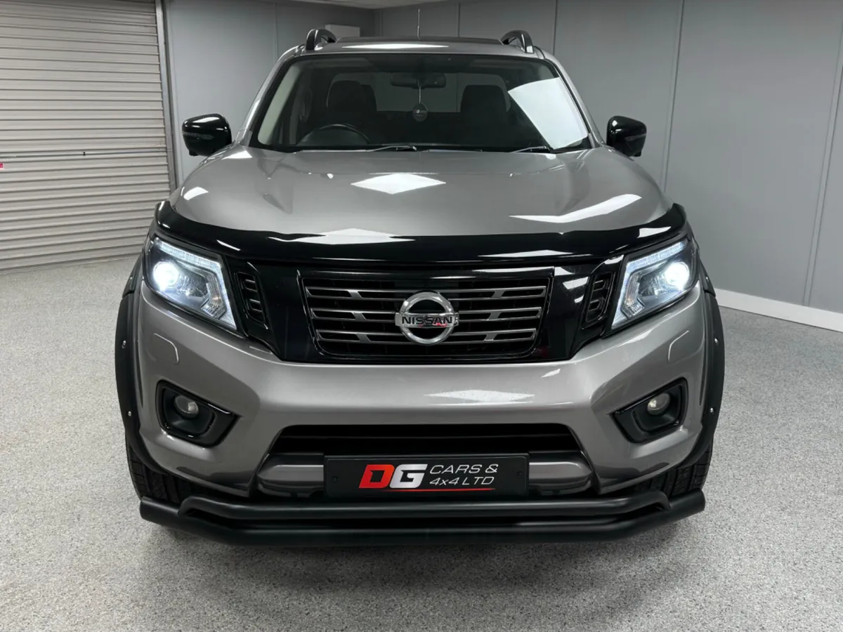 2018 Nissan Navara 2.3 DCI N-Guard Automatic - Image 2