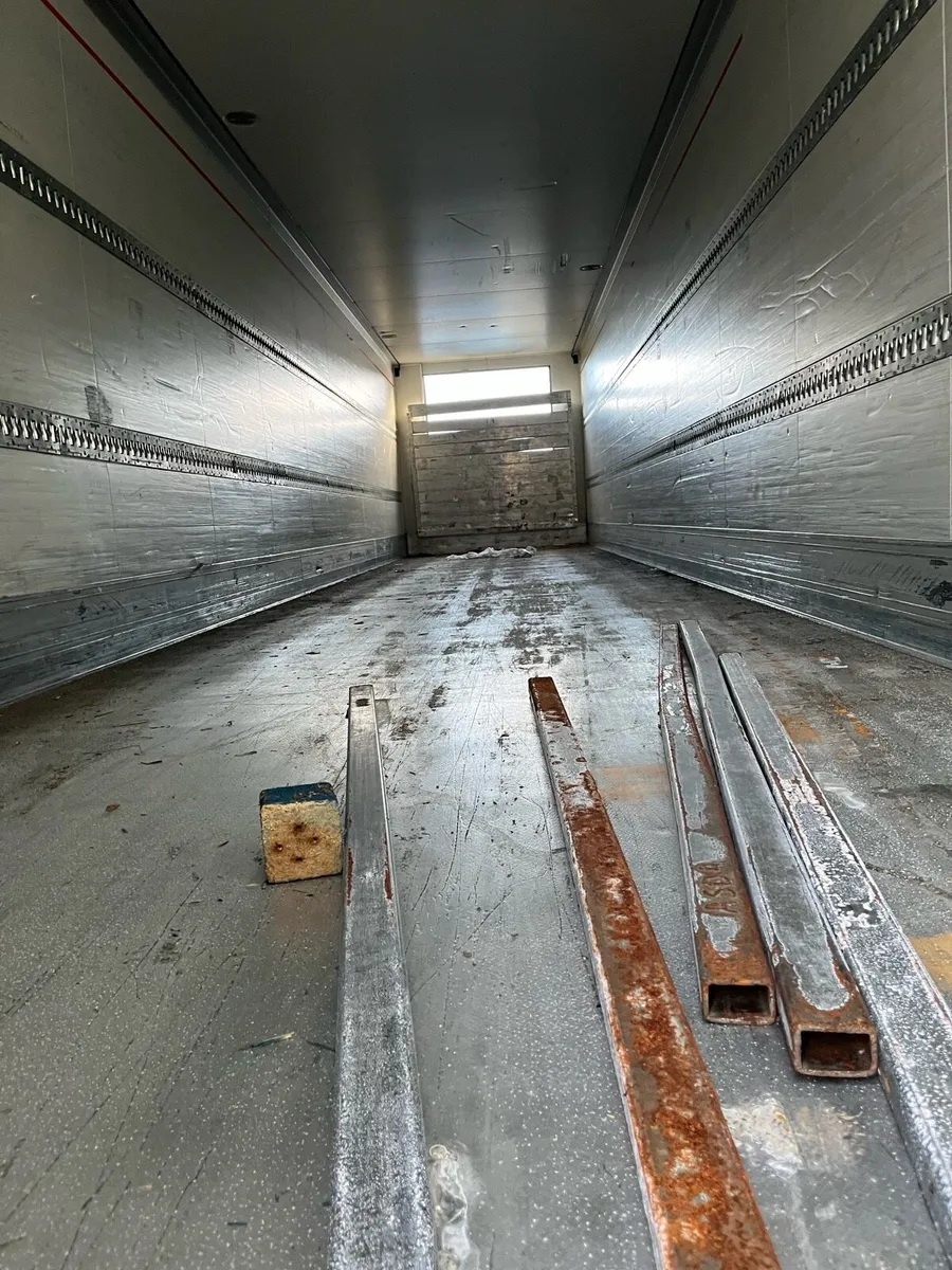 Insulated Storage trailers - Image 4