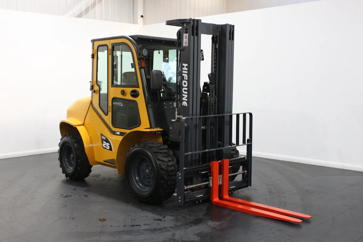 New HIFOUNE CPCD25 – Full Cab – Rough Terrain 2WD - Image 3