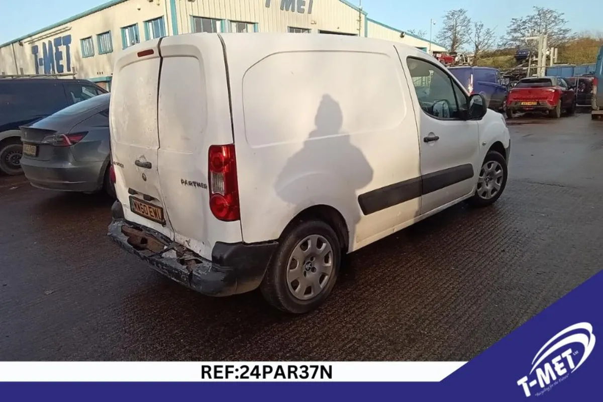 2011 PEUGEOT PARTNER BREAKING FOR PARTS - Image 4