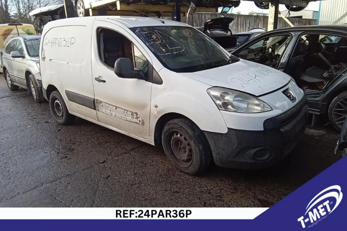 2010 PEUGEOT PARTNER BREAKING FOR PARTS - Image 2