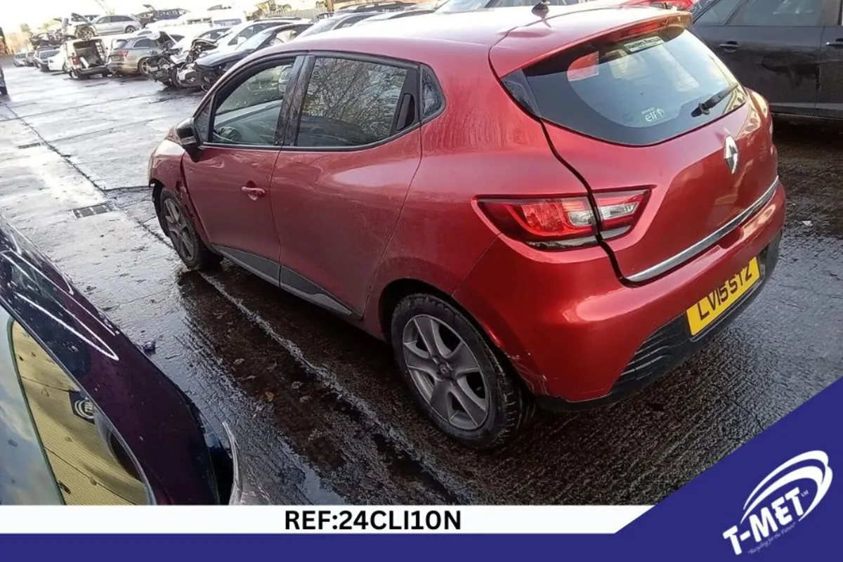 2015 RENAULT CLIO BREAKING FOR PARTS - Image 3
