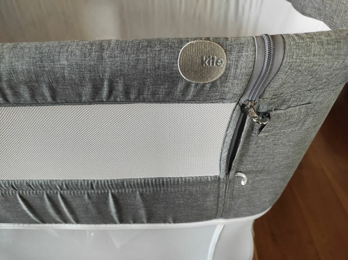 Co-sleeper - Image 4