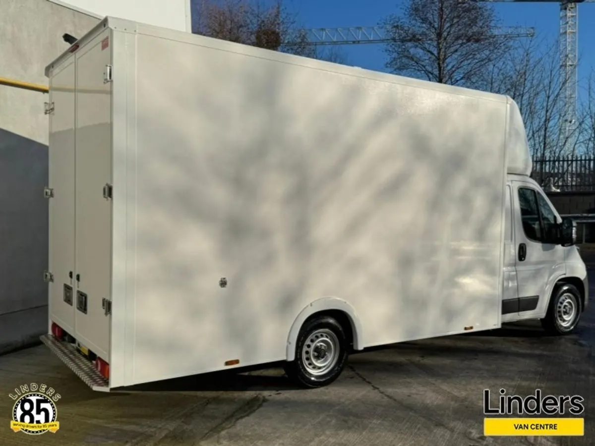 Opel Movano Low Loader - 5 Year Warranty - Image 3