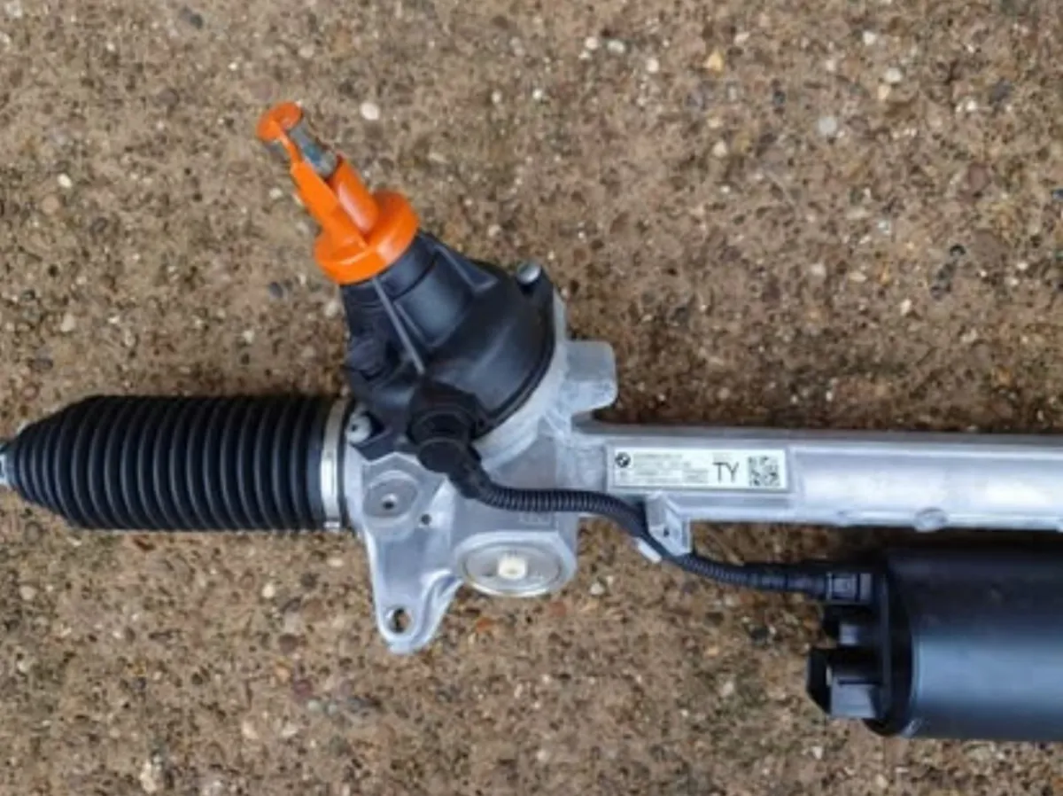 Steering rack from a 2021 BMW 330E series G21 RHD - Image 4