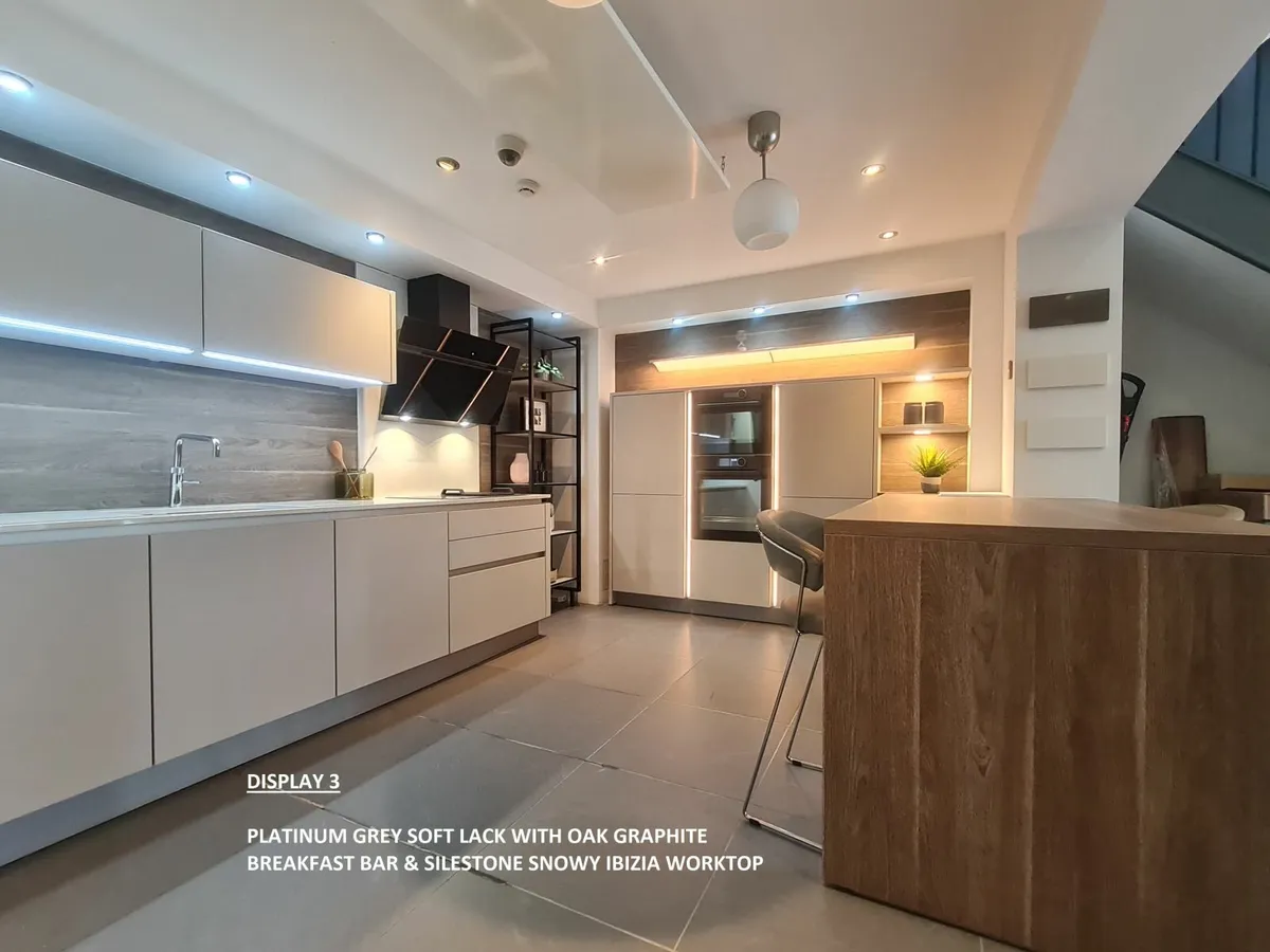 Kube Kitchen - Ex Display - Image 1