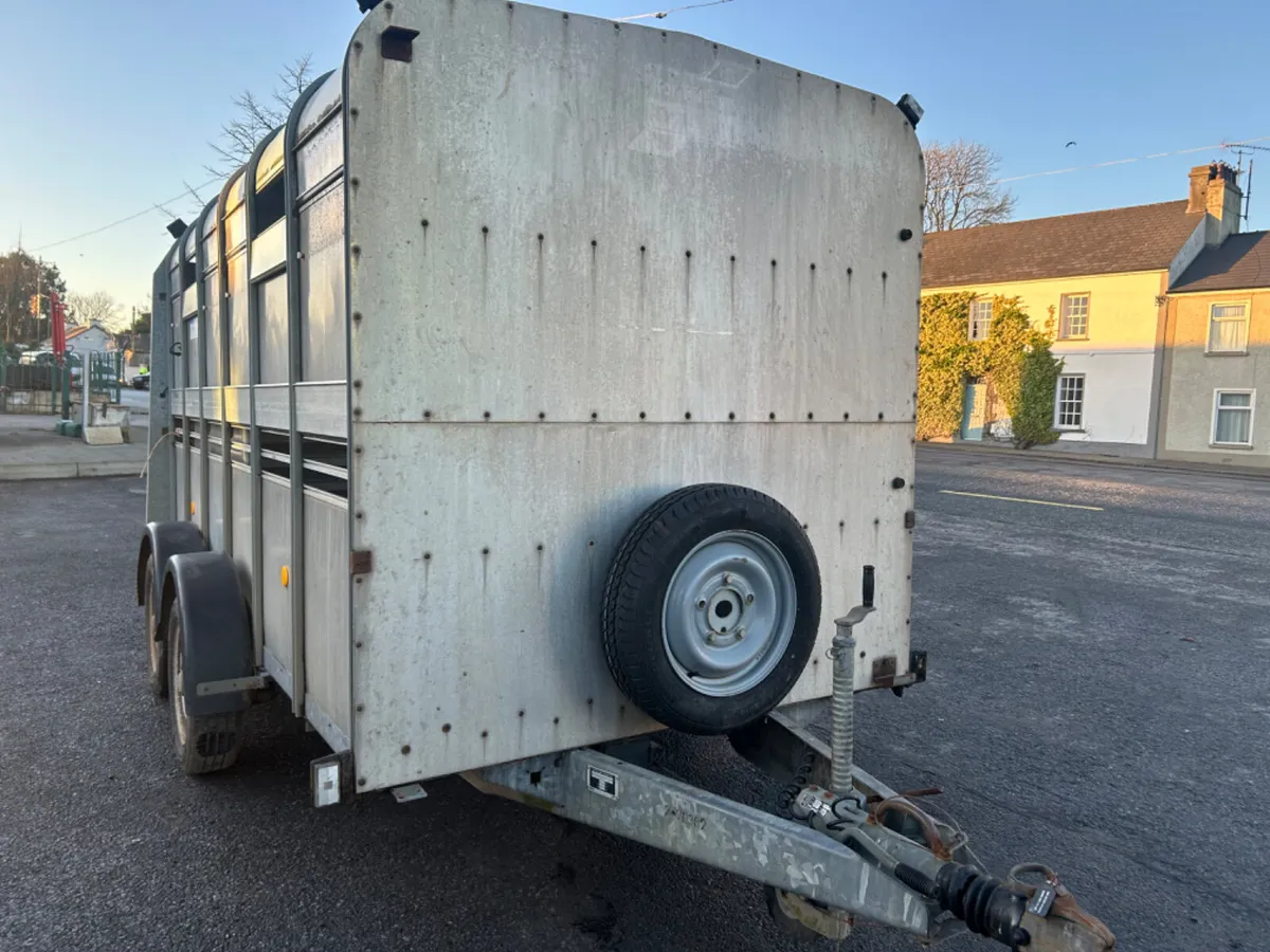 Ifor Williams 12x5”10” Cattle Trailer - Image 2