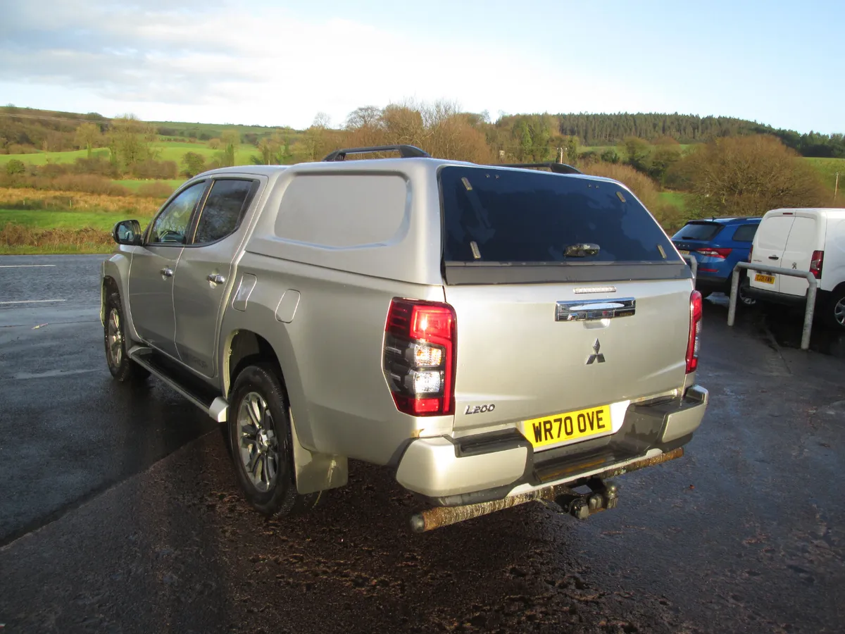 Mitsubishi L200 2.3 DID WARRIOR 4DR - Image 4