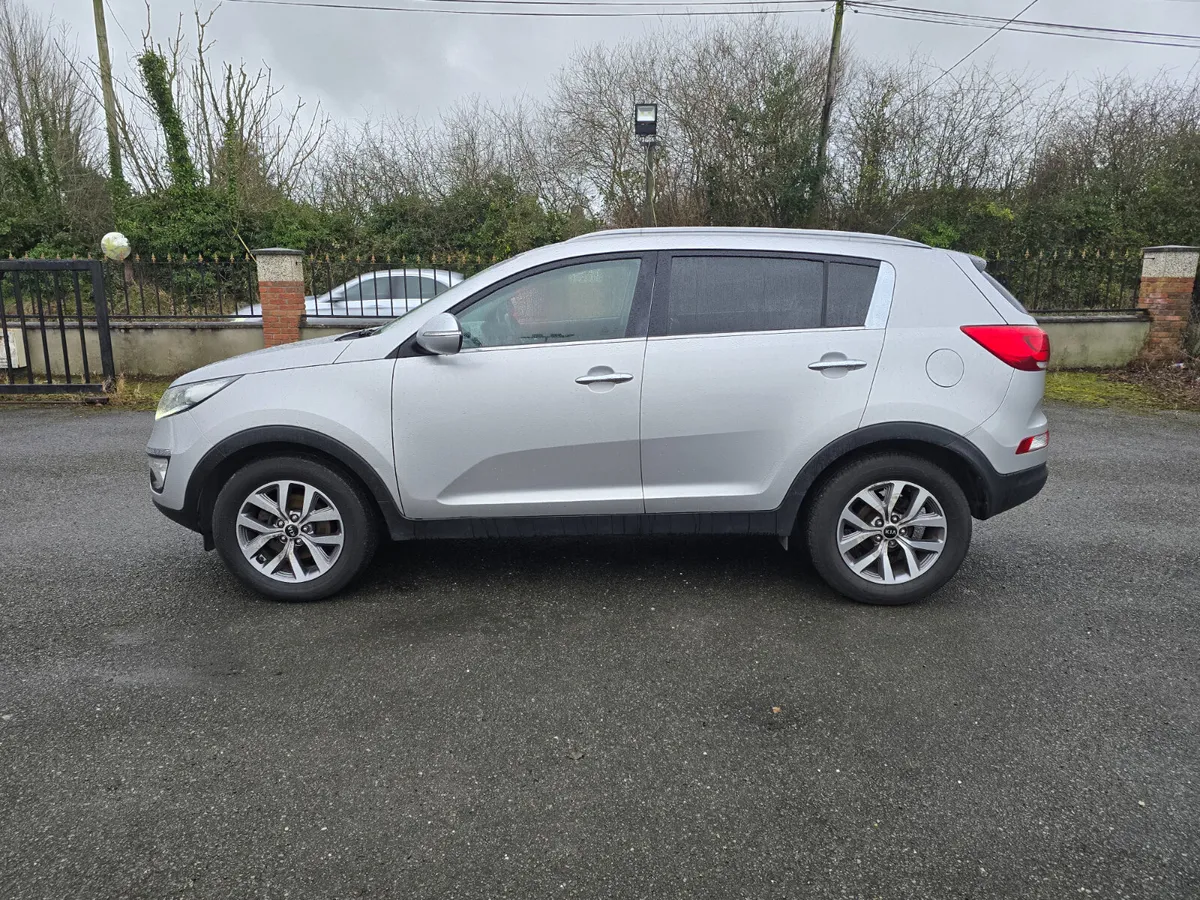 Kia Sportage EX High Spec - Image 3