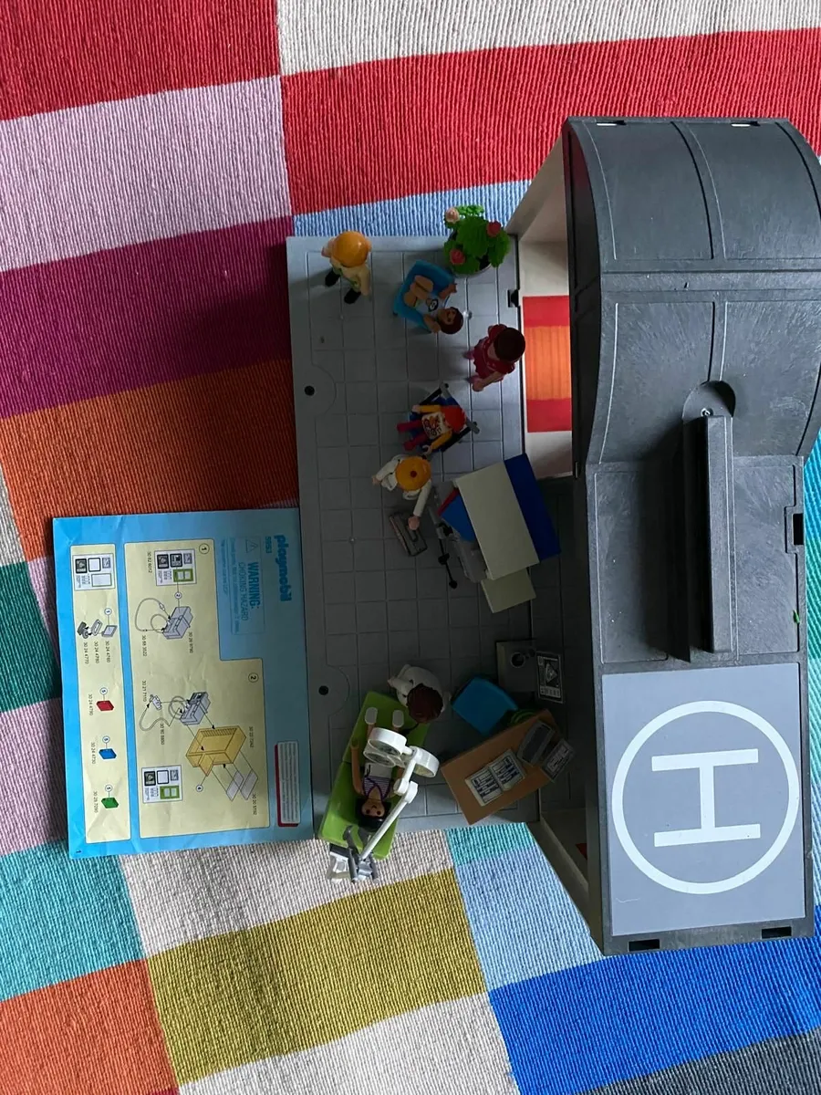 Playmobil Take Along Vet Surgery 5953 - Image 3