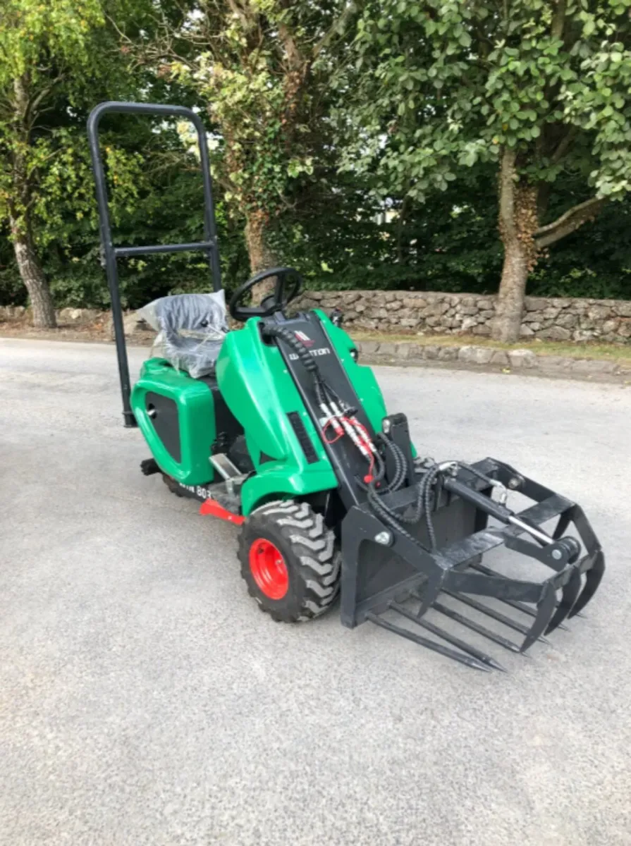 Adare Winston 803 mini loader for sale - Image 1