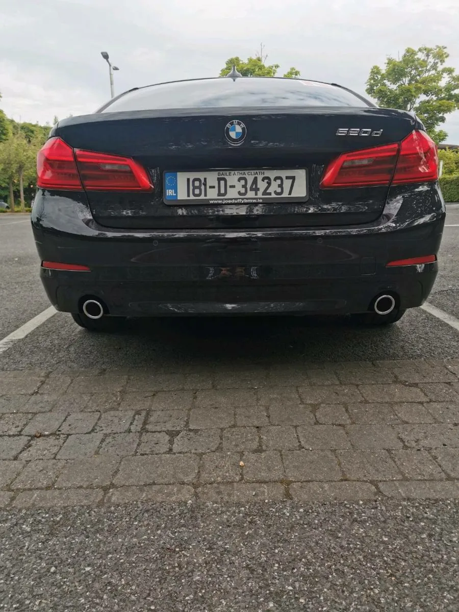 Car - Image 3