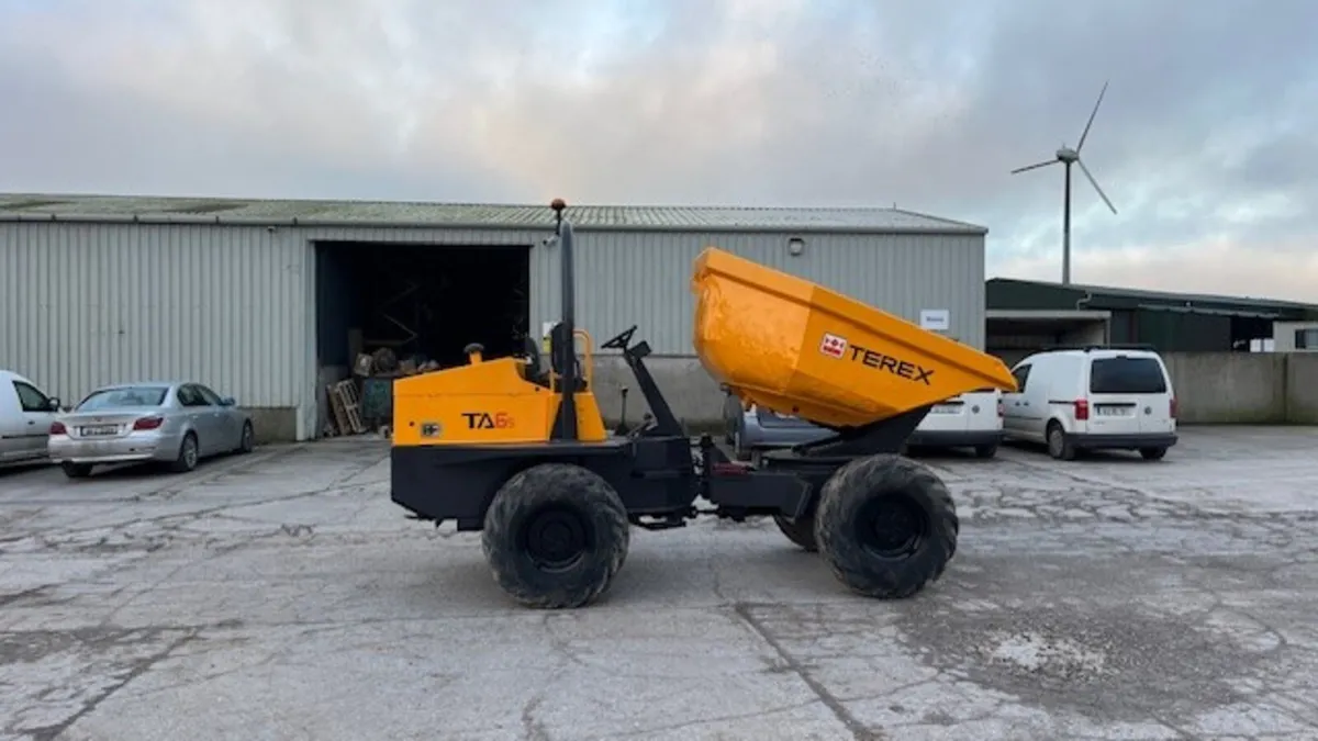 2014 Terex 6 Ton Swivel Dumper - Image 2