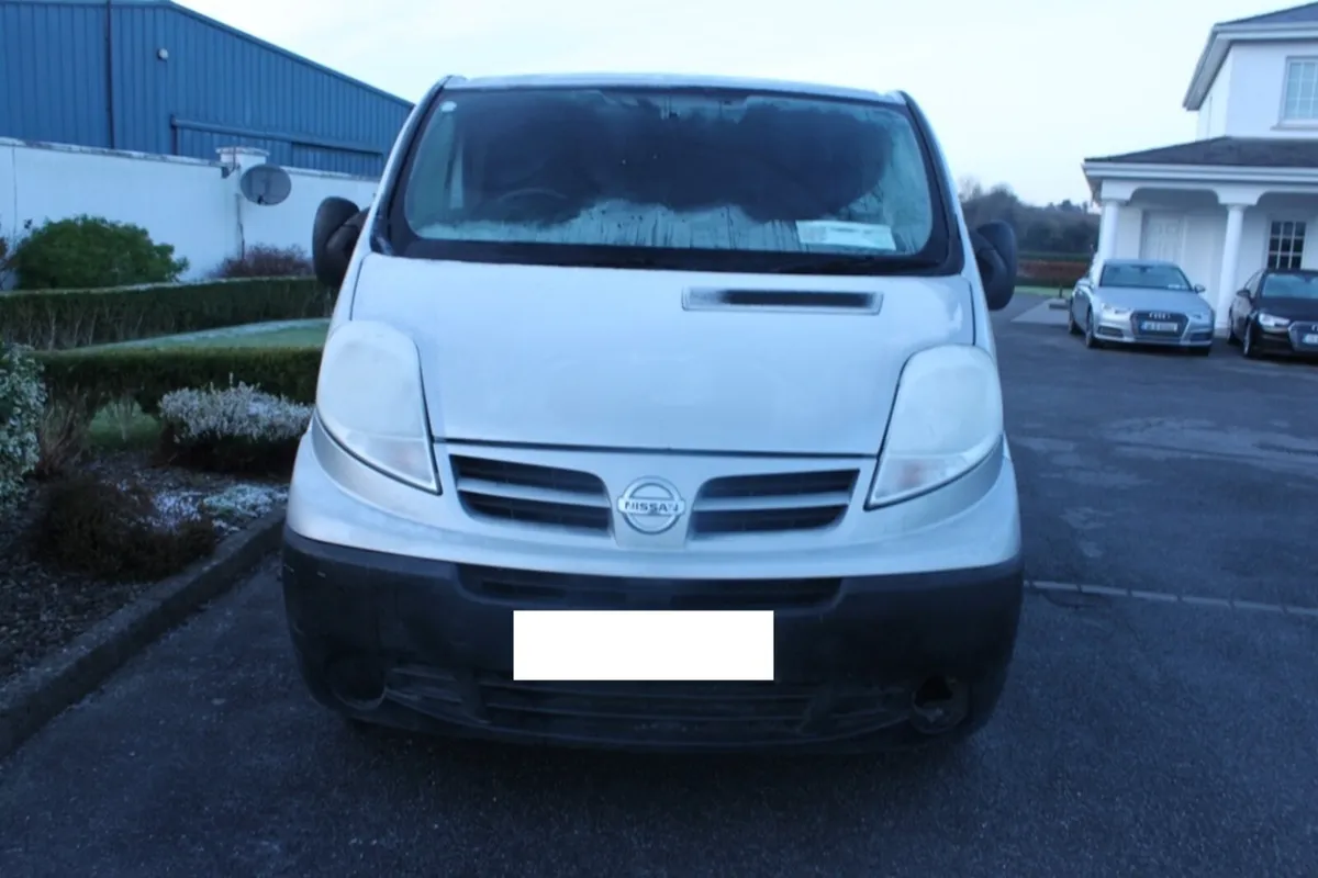 Nissan Primastar LWB 2.0L, 2010 - Image 1