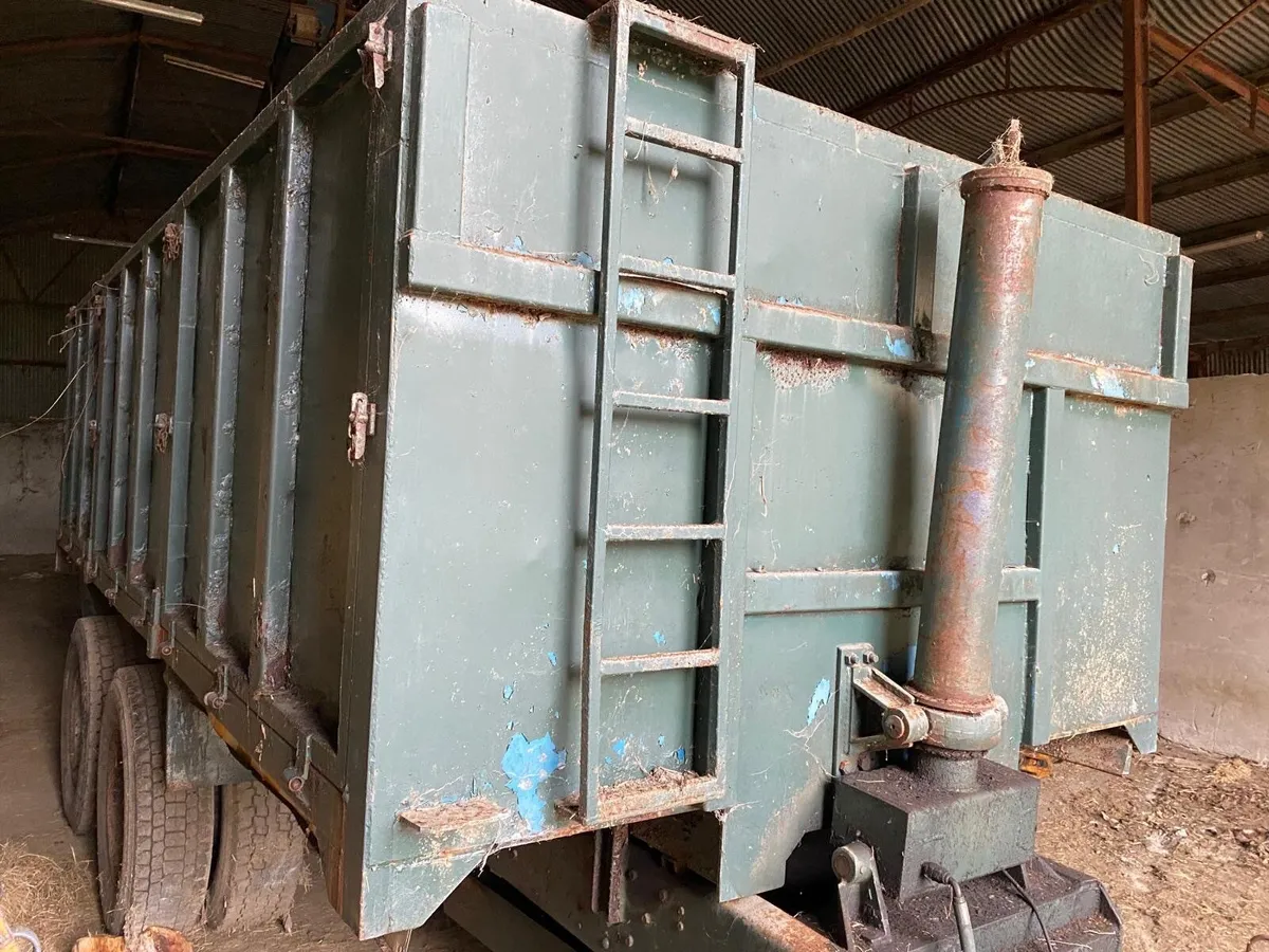 Delaney Grain Trailer - Image 3