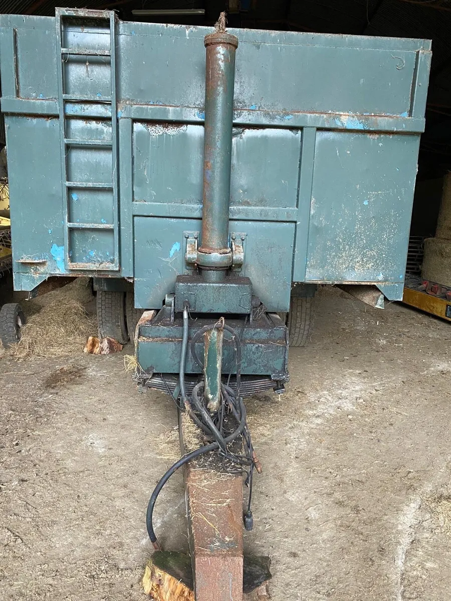 Delaney Grain Trailer - Image 4