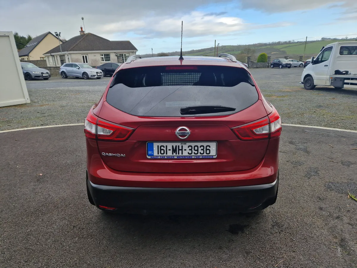 16 QASHQAI HI SPEC...AUTO...NO VAT.. - Image 4