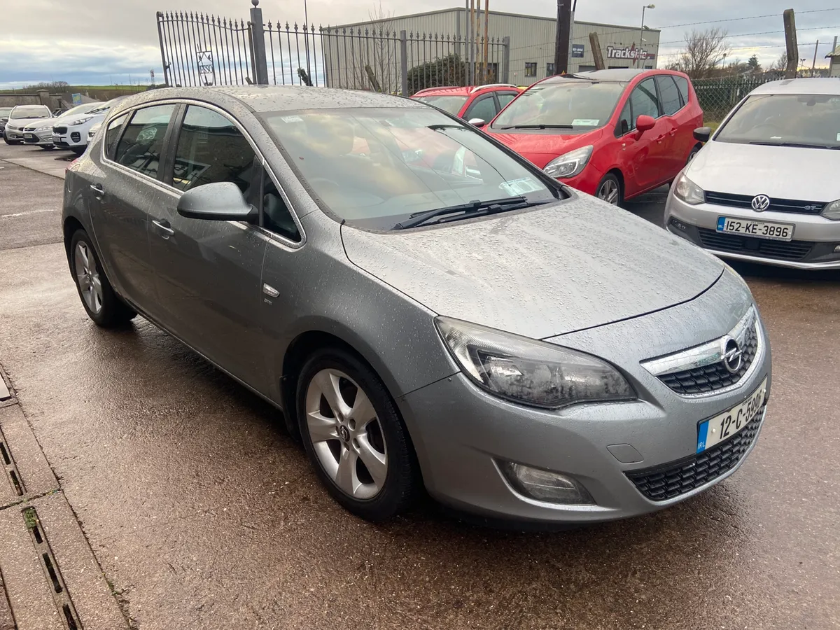 Opel Astra 1.7 Sri - Image 2