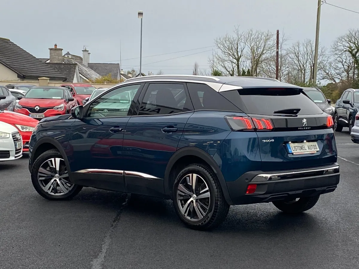 222 PEUGEOT 3008 1.5 HDI ALLURE - Image 3