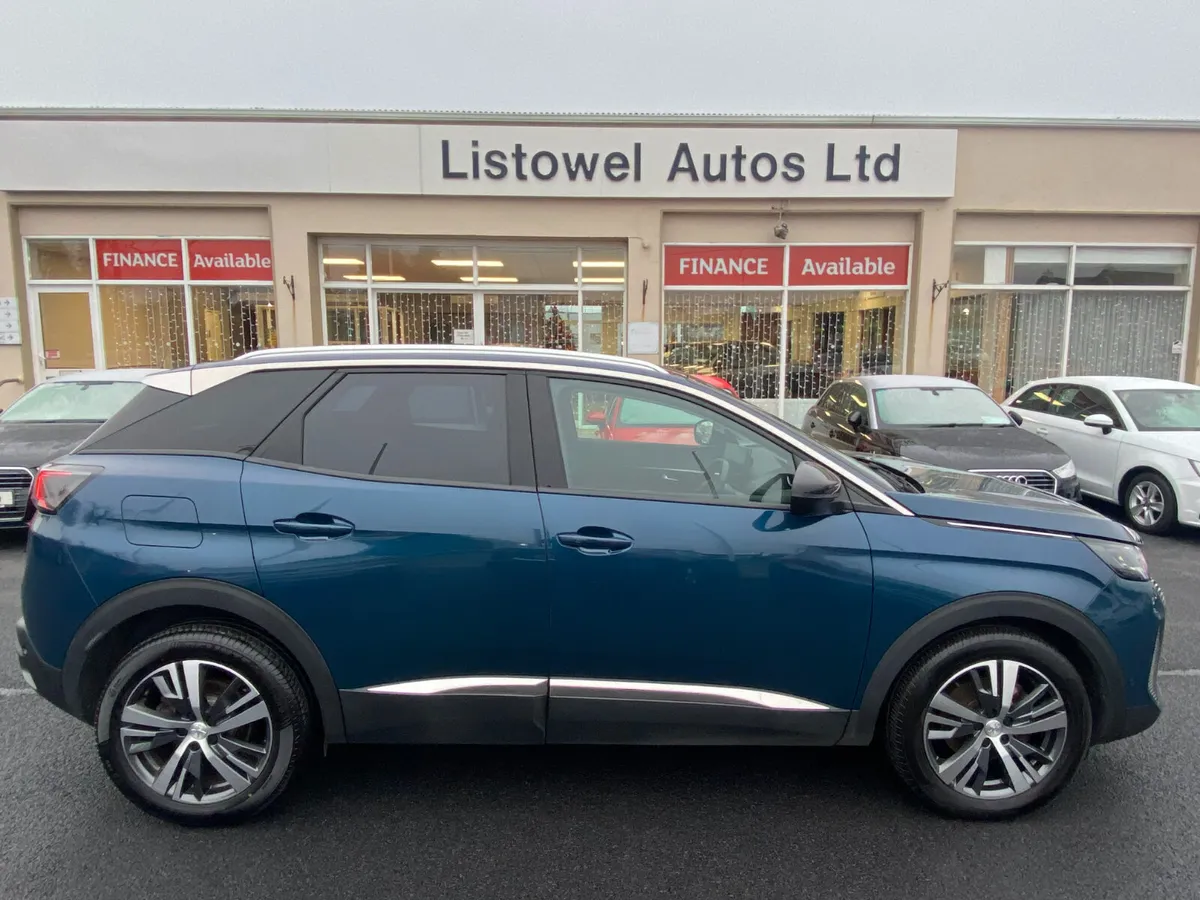 222 PEUGEOT 3008 1.5 HDI ALLURE - Image 1