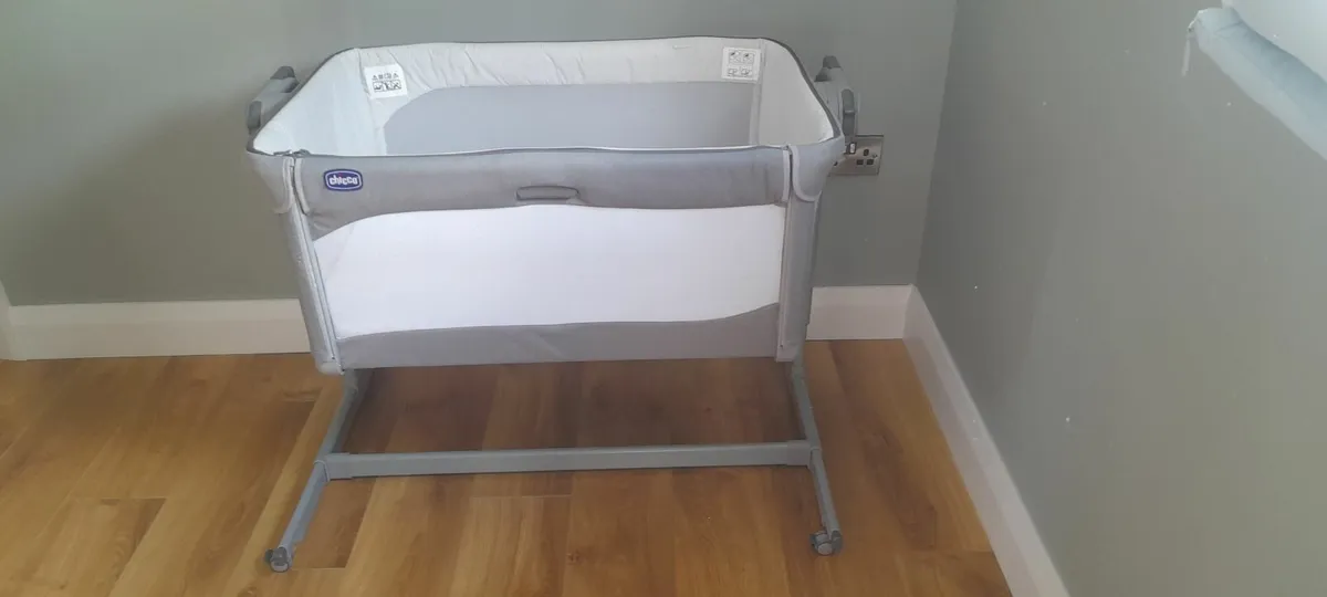 Baby crib and excesseries - Image 1
