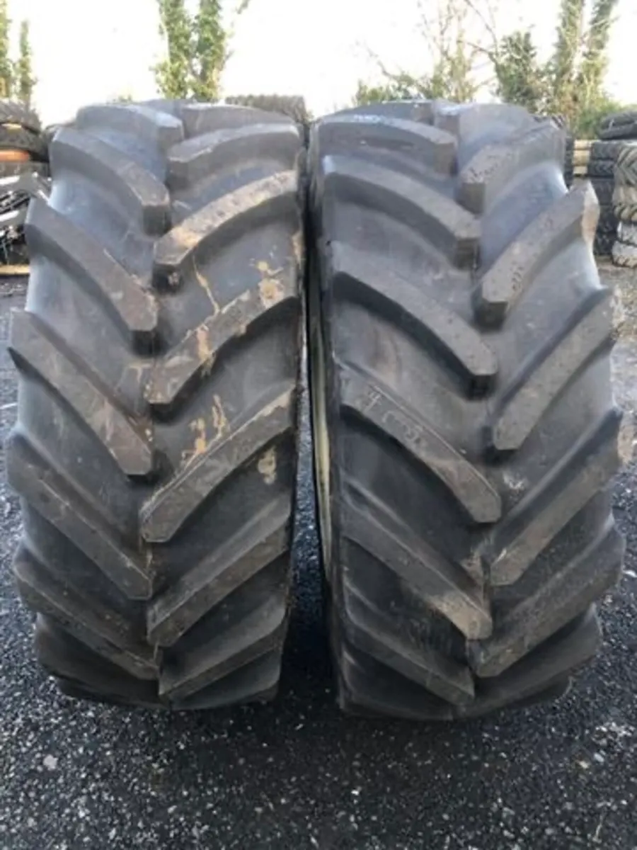 New (Off Takes) NH/Case Wheels - 600x38 & 480x28 - Image 2