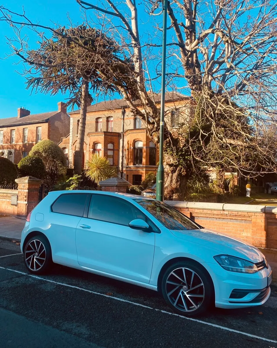 VW Golf 1.6 TDI (no vat) - Image 1