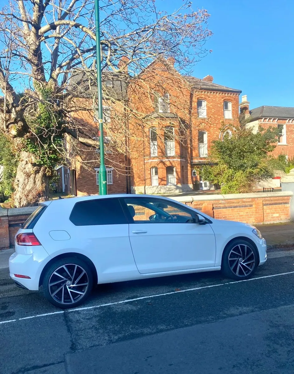 VW Golf 1.6 TDI (no vat) - Image 3