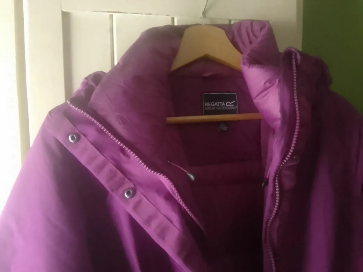 REGATTA MID LENGTH INSULATED COAT 12-14 NEW - Image 2