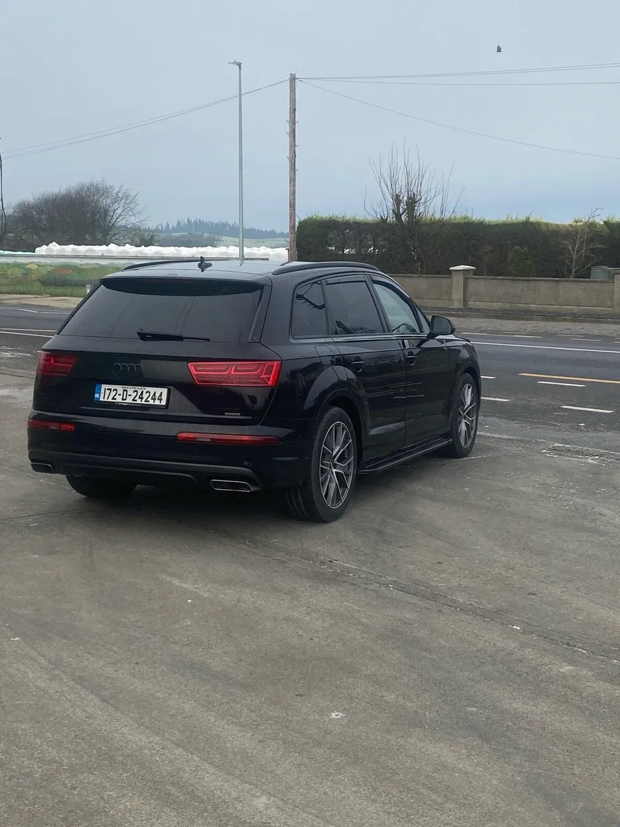 Audi Q7  272Hp 7-sets 2017 - Image 2