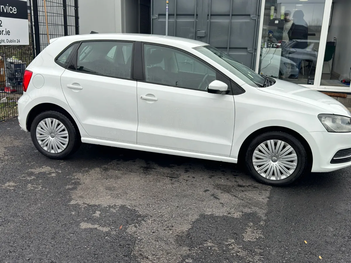 VOLKSWAGEN POLO 1.2 - Image 10