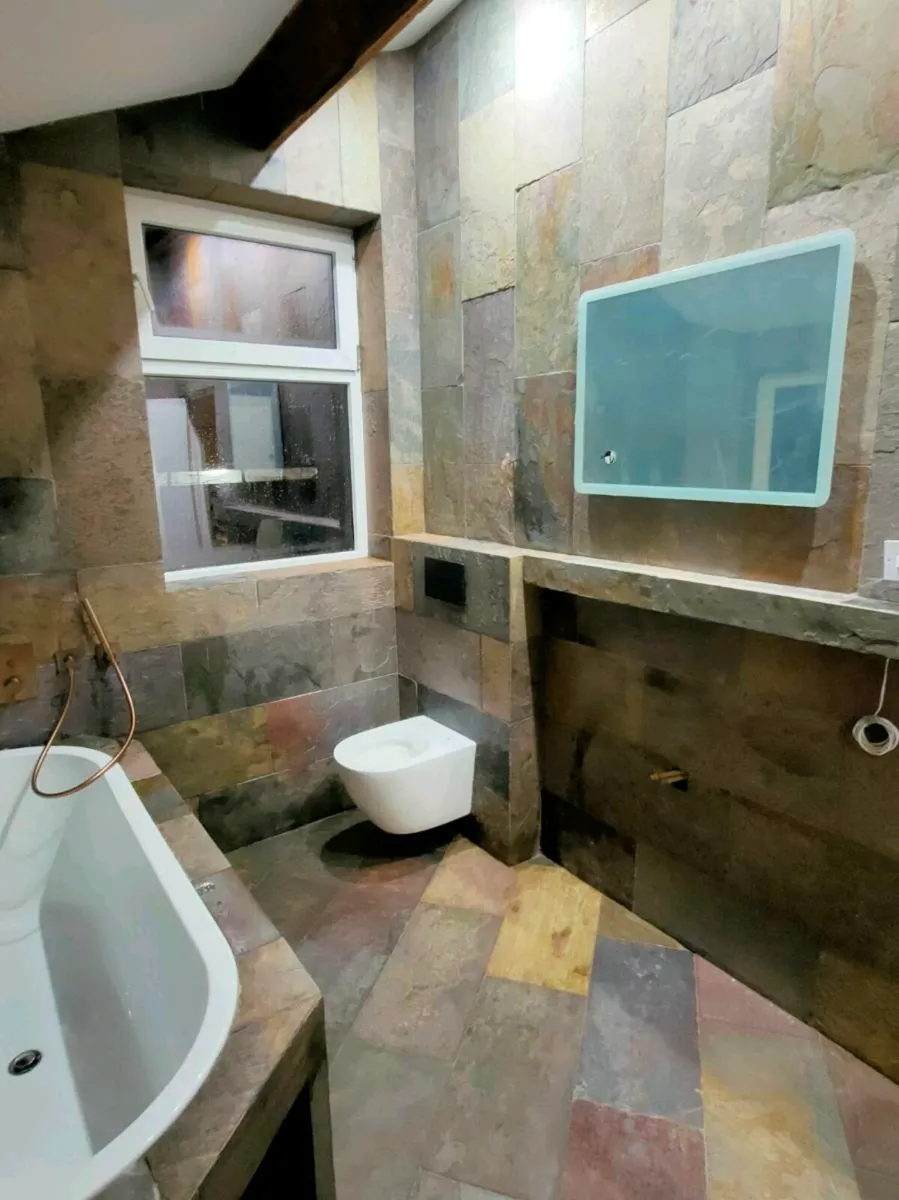 Comprehensive bathroom renovation - Image 4