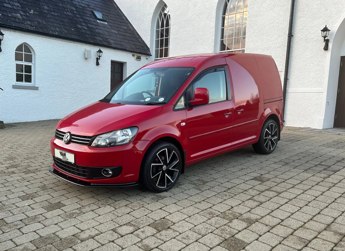 Stunning 2012 Volkswagen Caddy Kitted - Image 3