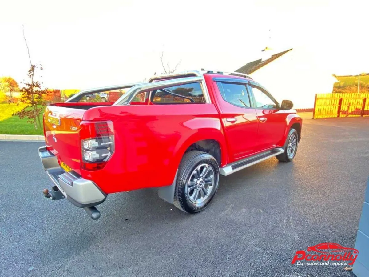 2021 (211) Mitsubishi L200 Barbarian Di-D Auto - Image 4