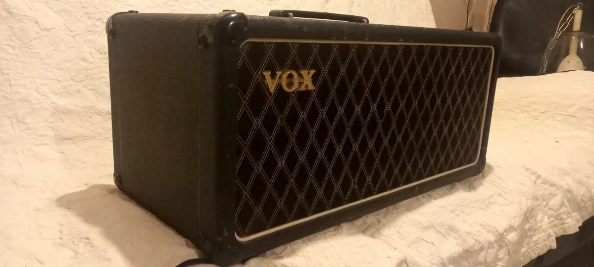 Vintage 1975 Vox AC50 hand-wired Amp Head - Image 2