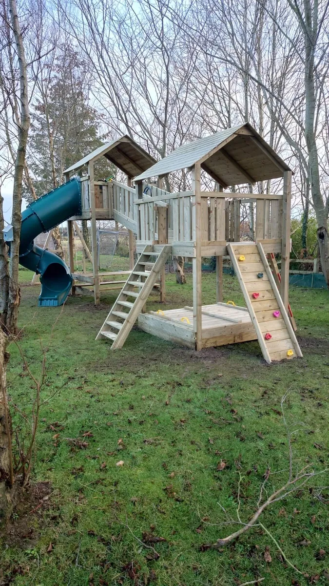 Allout Climbing Frame - Image 1