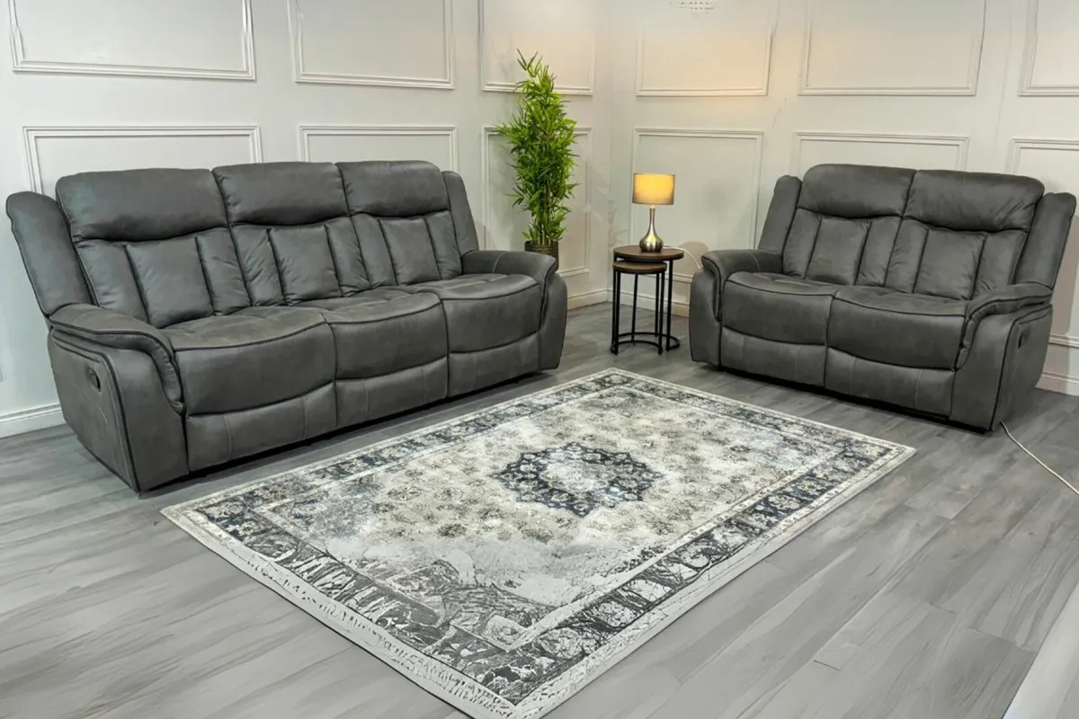 Westwood sofa Grey or Brown Leather - Image 1