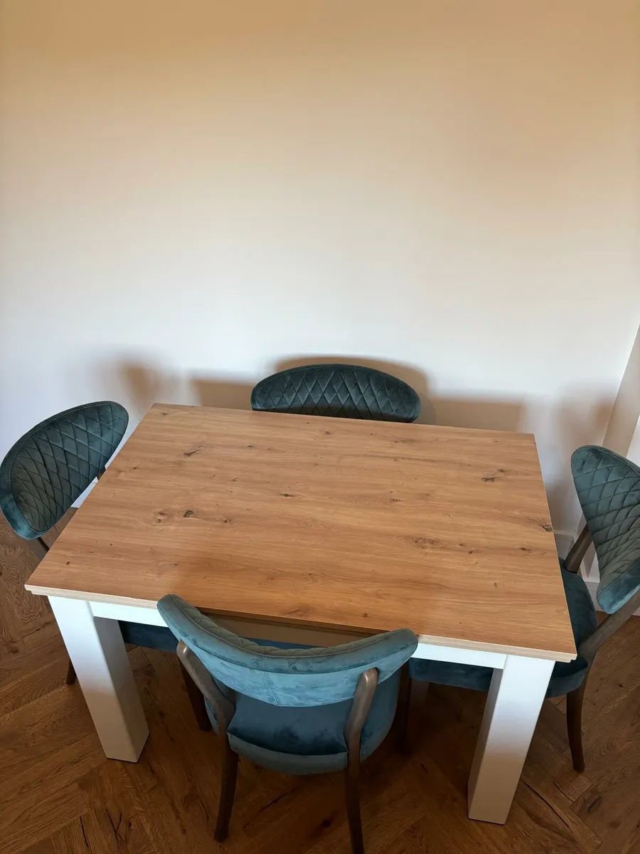 Dinning Table - Image 4