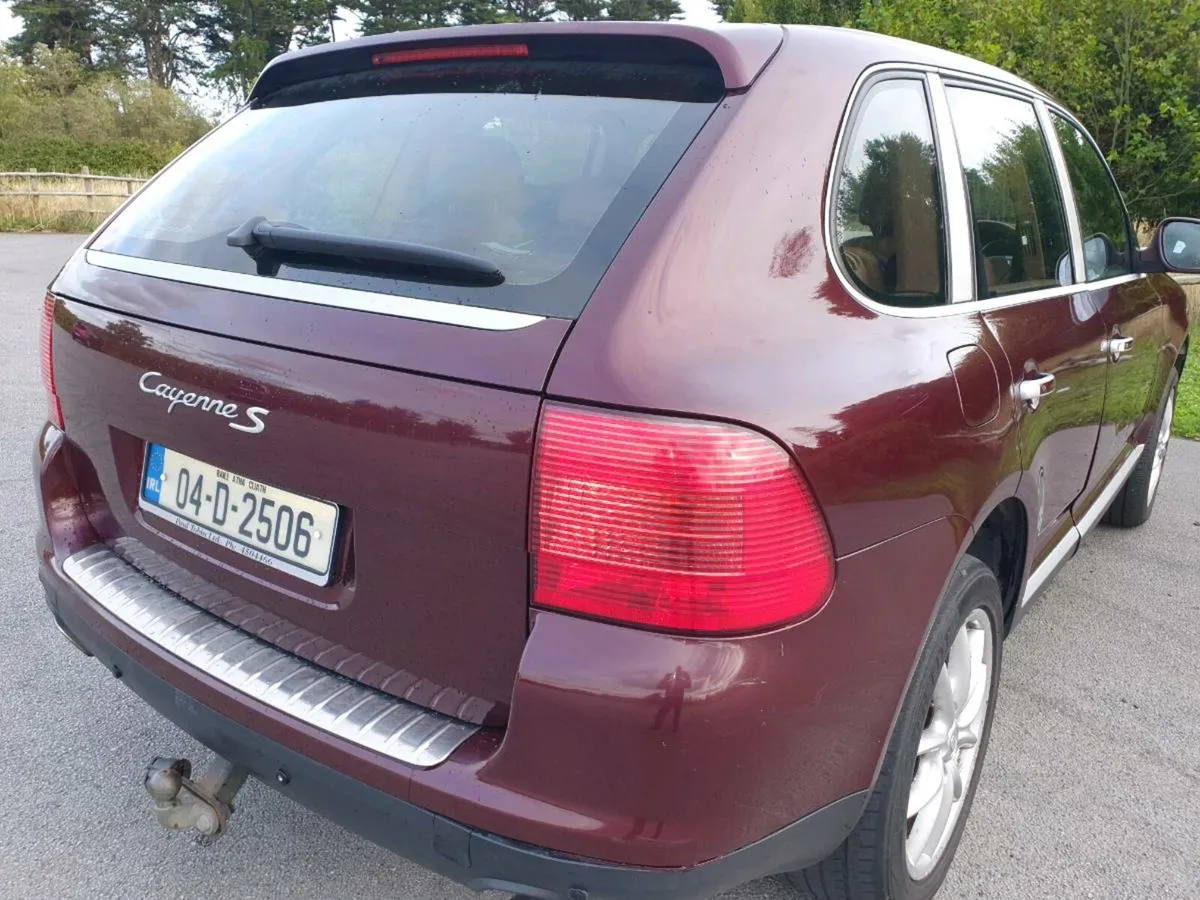 Porsche Cayenne S - Image 2