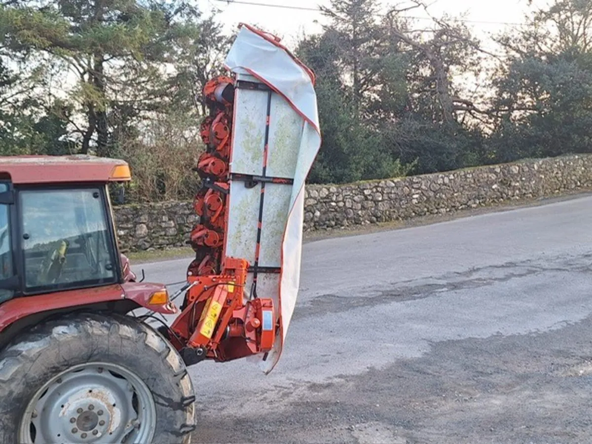 2017 Kuhn GMD 280 Disc Mower 24354 - Image 2