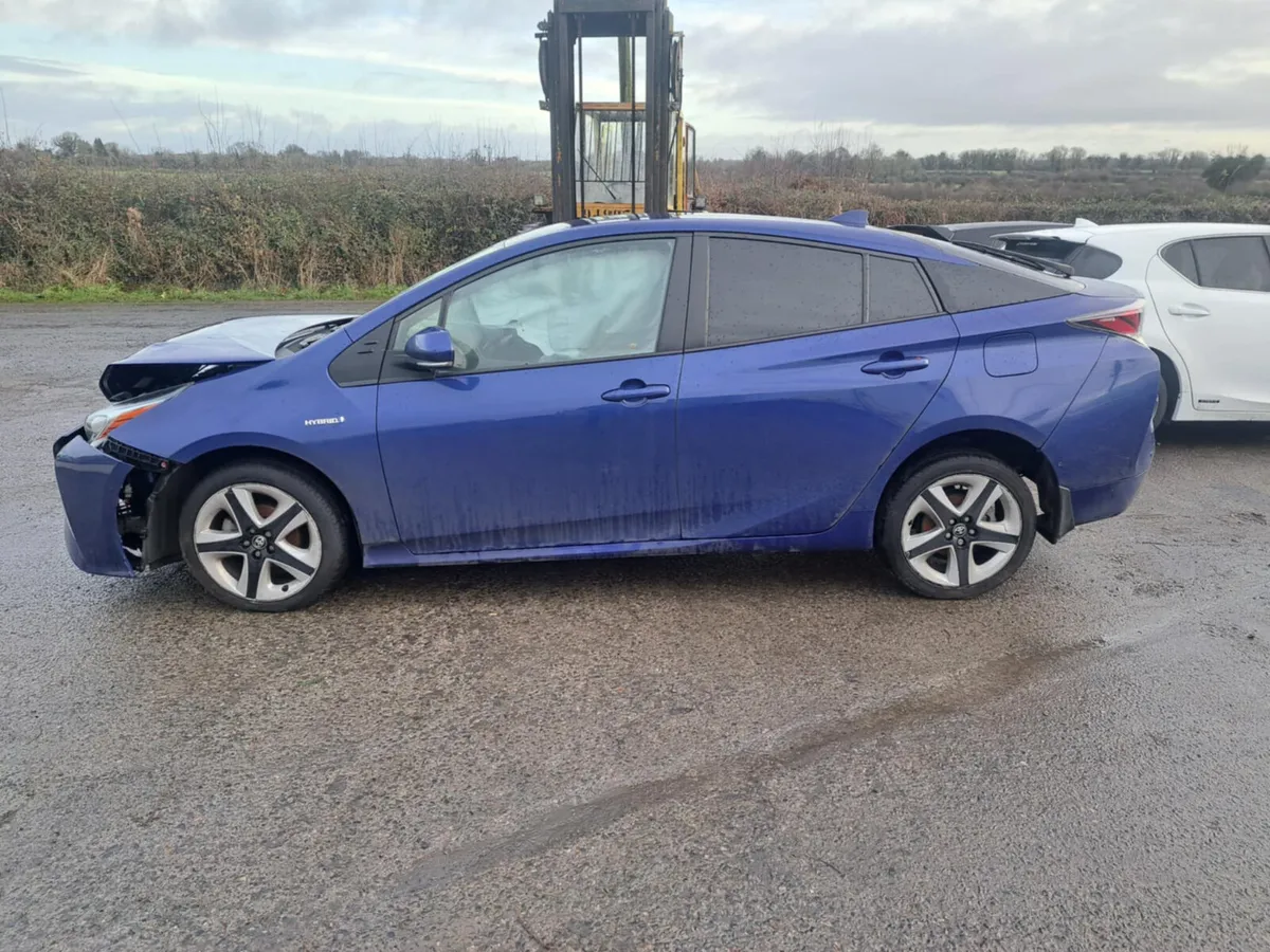 2019 TOYOTA PRIUS 1.8 HYBRID FOR BREAKING - Image 4