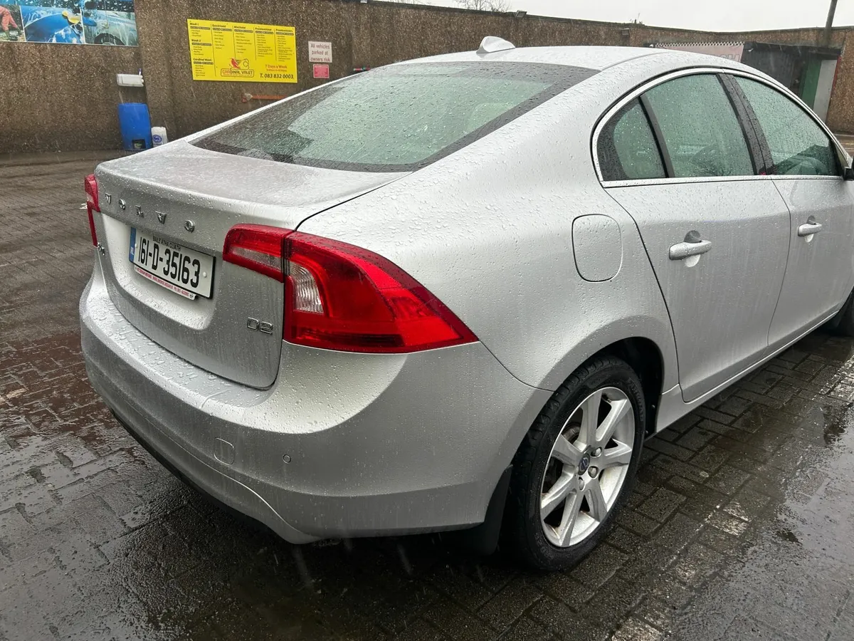 Volvo S60 2016 D2 SE - Image 3