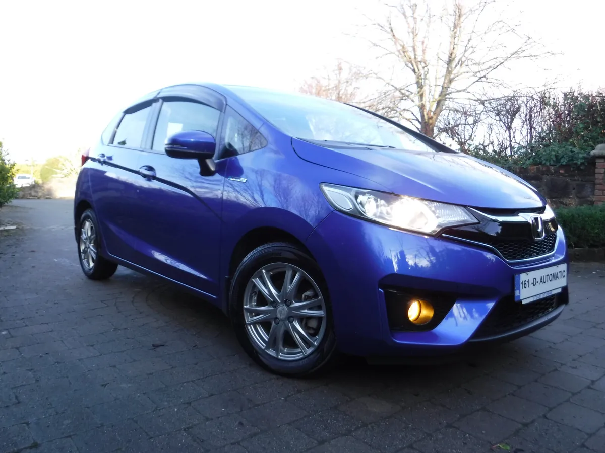 HONDA FIT 1.5 AUTO HYBRID L-SPEC HALF LEATHER - Image 1