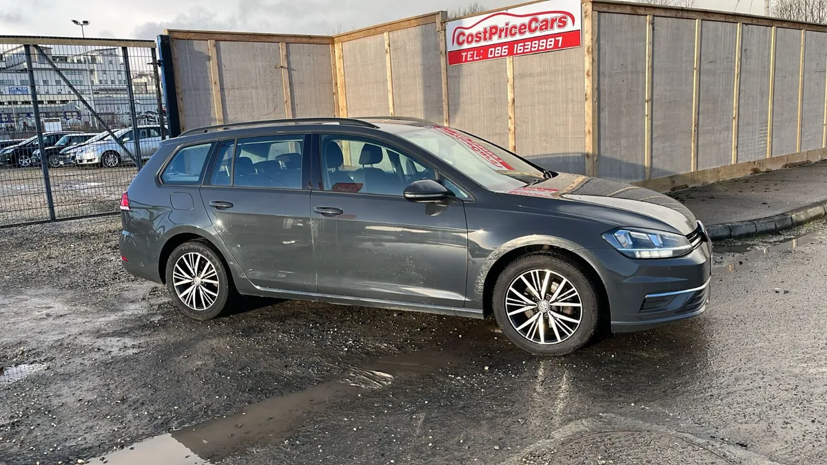 Volkswagen Golf Estate 2017 - Image 3