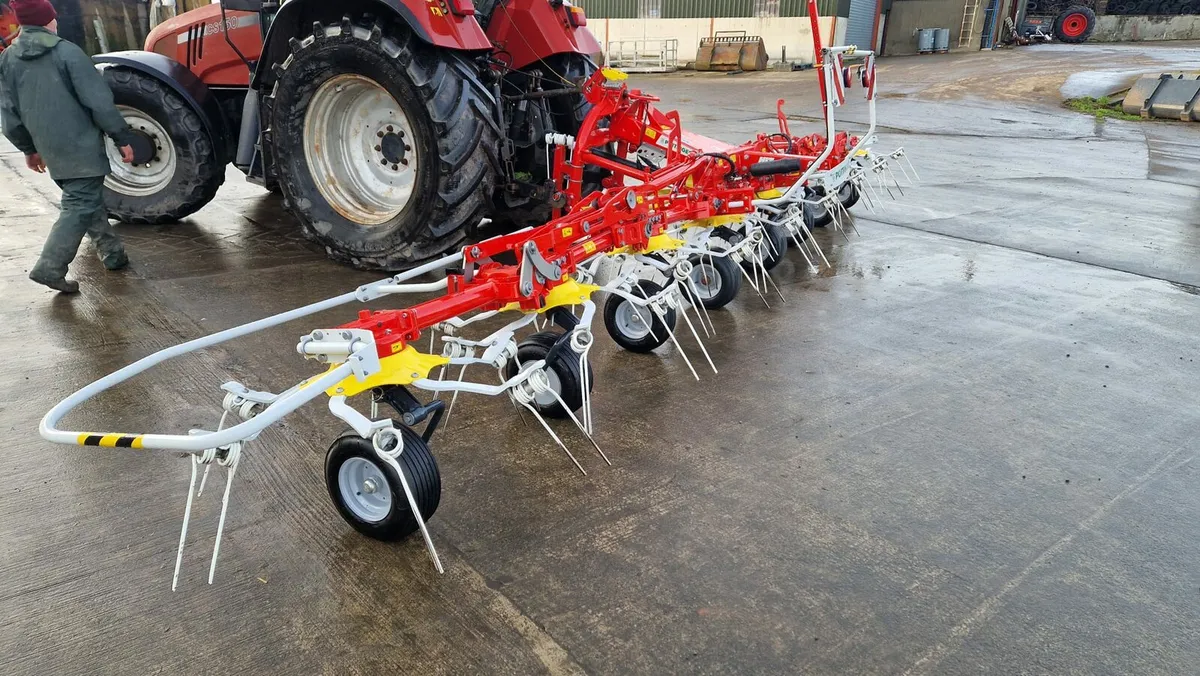 2022 Pottinger 8.91 tedder - Image 2