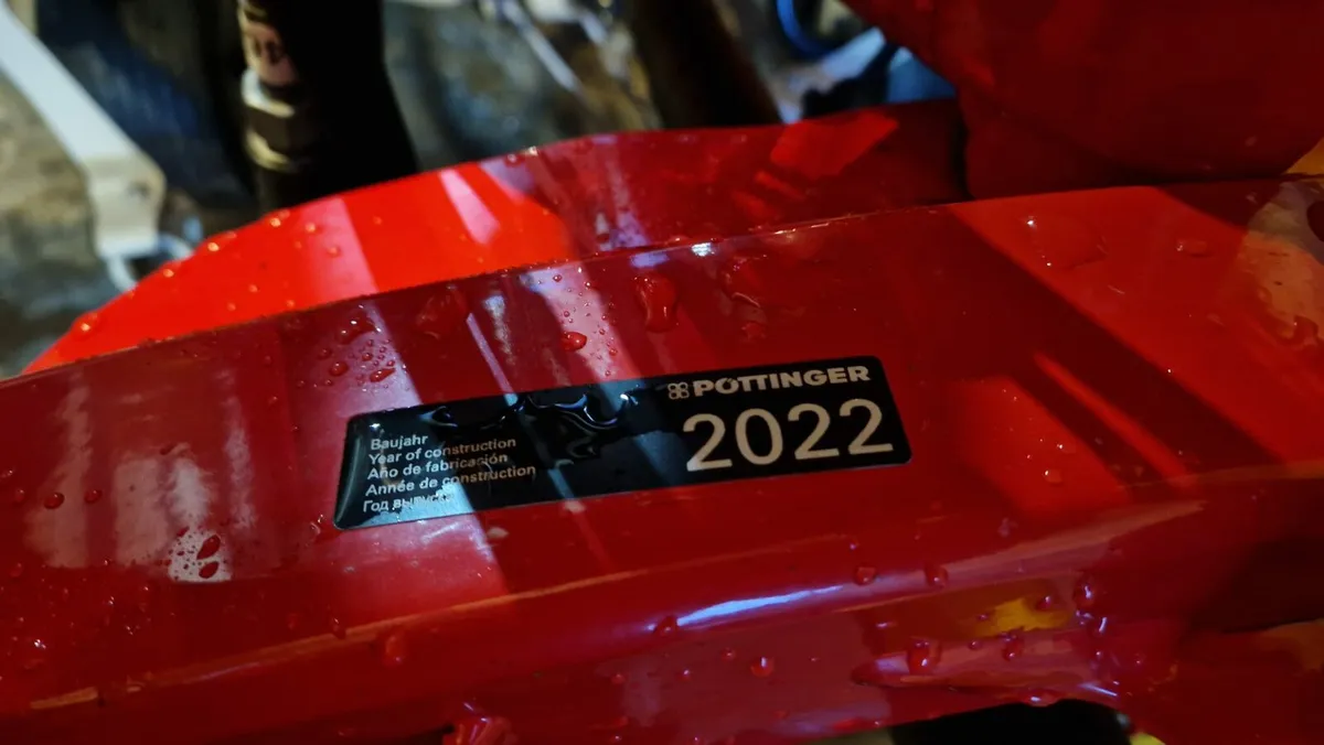 2022 Pottinger 8.91 tedder - Image 4